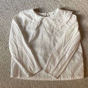 White blouse with pretty collar